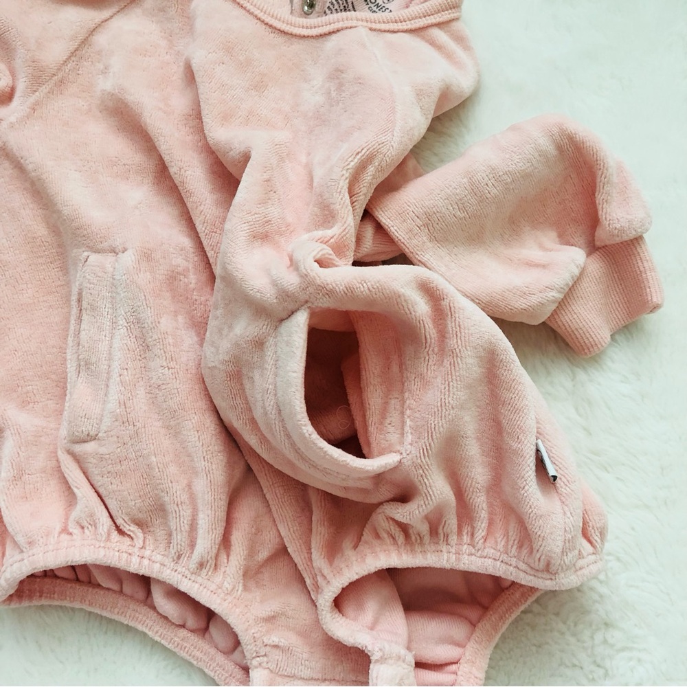 Velour Organic Cotton Soft Pink Baby Girl Bubble Romper, Honest Company 12M - Picture 7 of 7